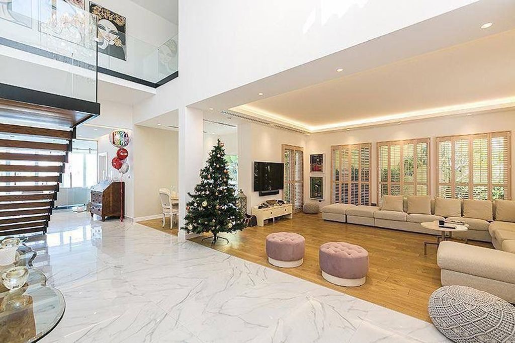 5 bedroom luxury Villa for sale in frond b, The Palm Jumeirah, Dubai 5 bedroom luxury villa for sale in frond b the palm jumeirah dubai4.jpg