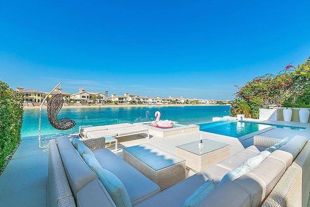 Real Estate 5 Bedroom Luxury Villa For Sale In Frond B The Palm Jumeirah Dubai7