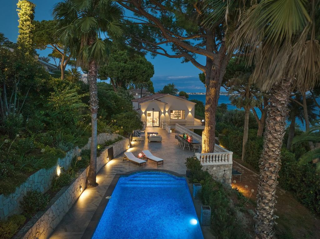 Real Estate 6 Bedroom Luxury Villa For Sale In Cannes France1
