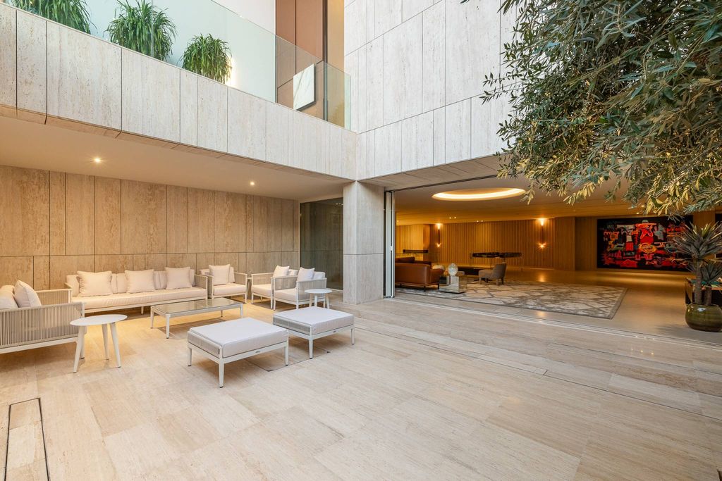 Luxury Villa for sale in Dubai luxury villa for sale in dubai4.jpg